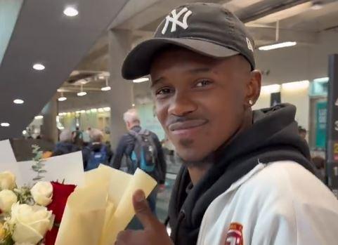 必一运动平台-辽宁新援热菲尼奥抵曼谷参加冬训