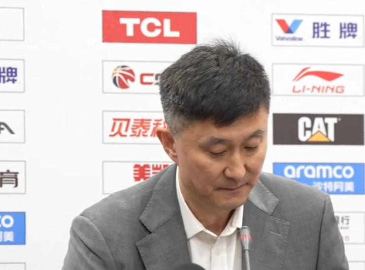 必一运动平台-胜天津发布会！杜锋赞天津展望后续三场，萨林杰提防守重要性！