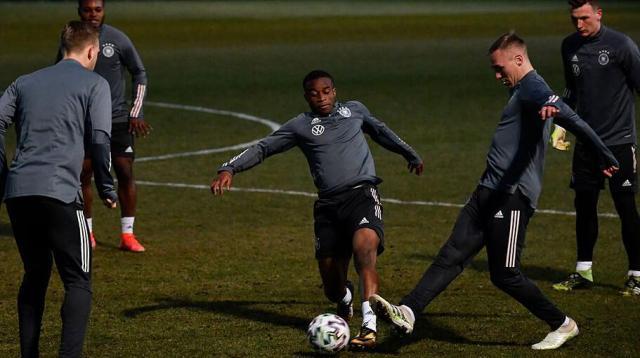 B Sports-脚伤致赛季报销，穆科科的处子季带给你惊喜了吗？