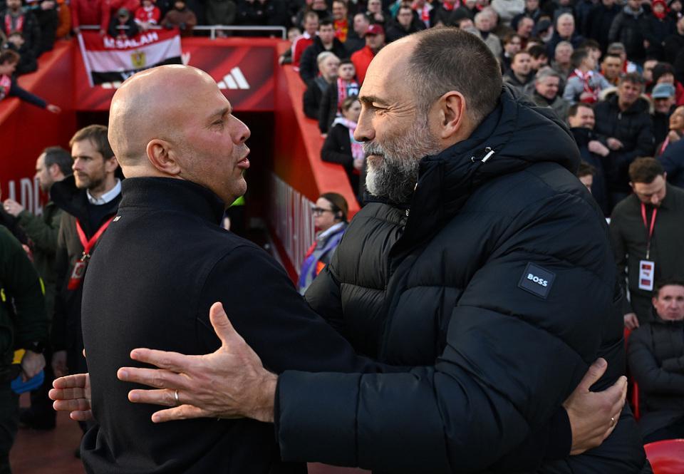 必一运动下载-10亿豪阵被他用废 利物浦庸帅争议换人惹众怒 下场欧冠出局或下课