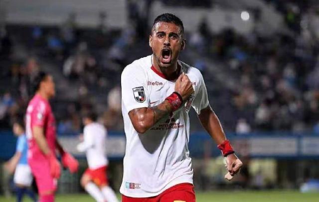 必一运动-山东泰山官宣：莱昂纳多加盟 已抵达国内正在隔离